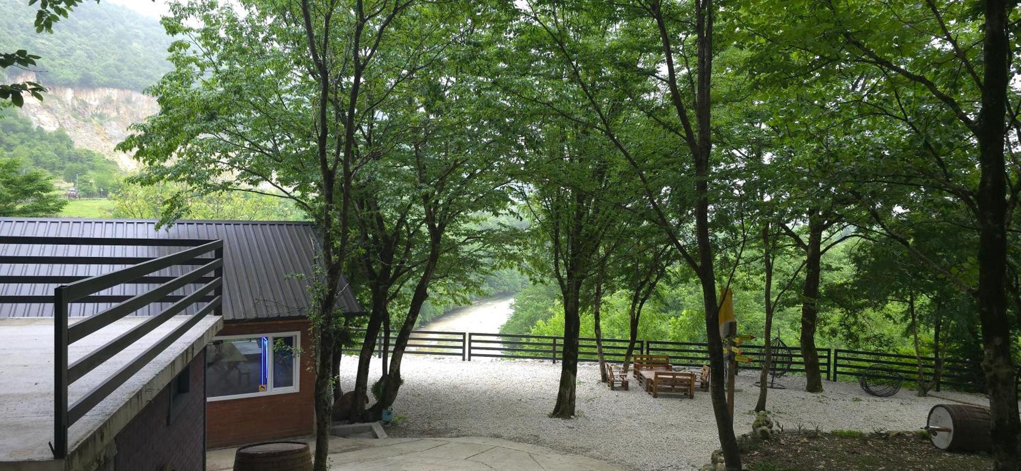 Martvili Canyon Cottage Eksteriør billede